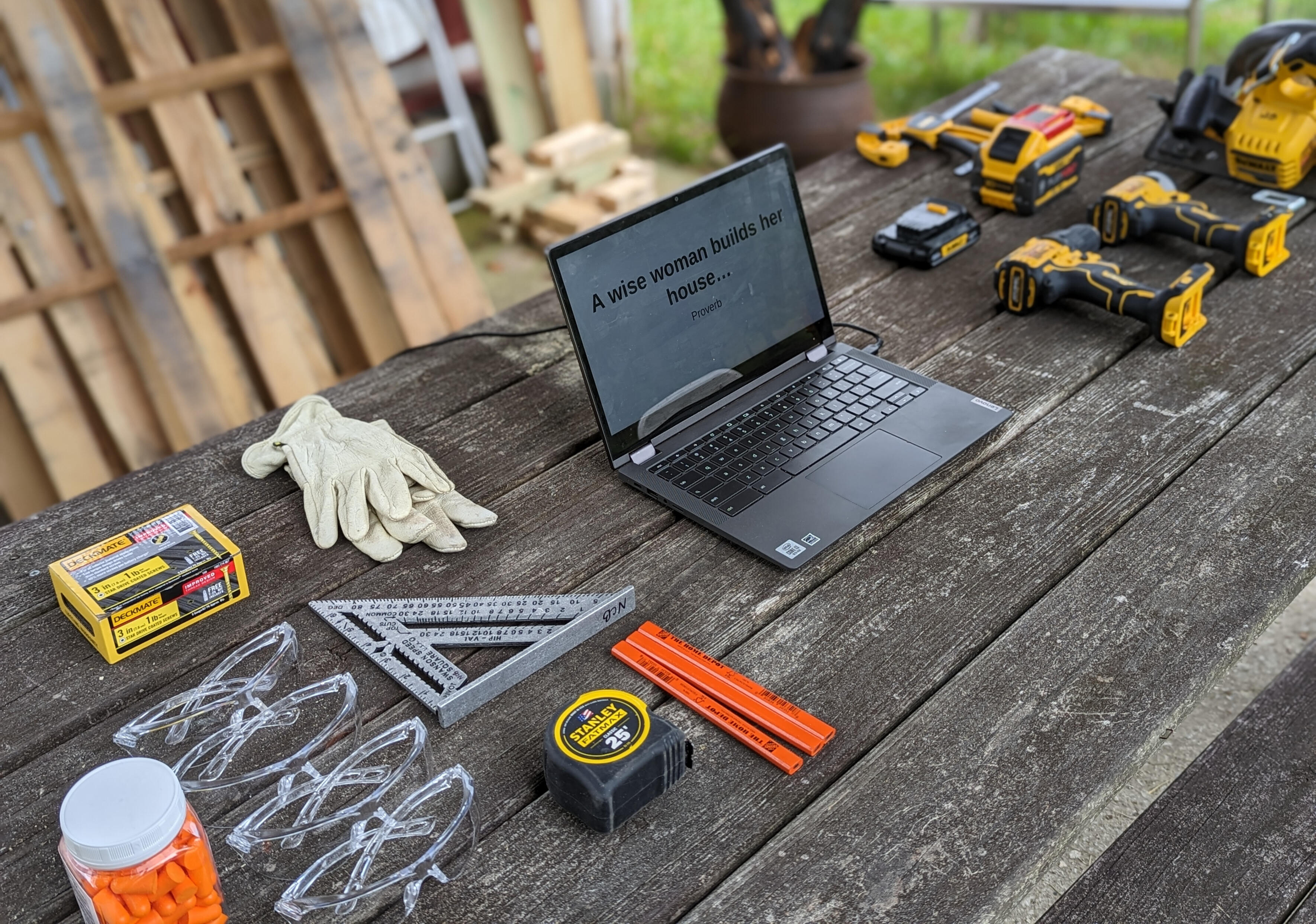 Wise Women Build carpentry class